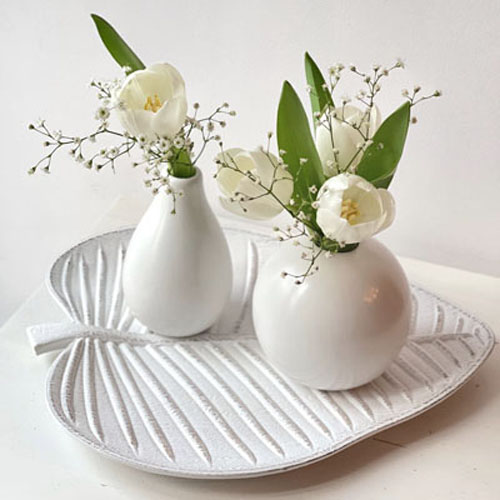Vase weiß oval